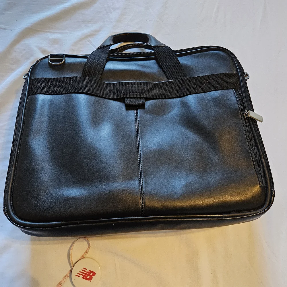 Targus Executive Leather Laptop Bag Briefcase Black Work Business 16”